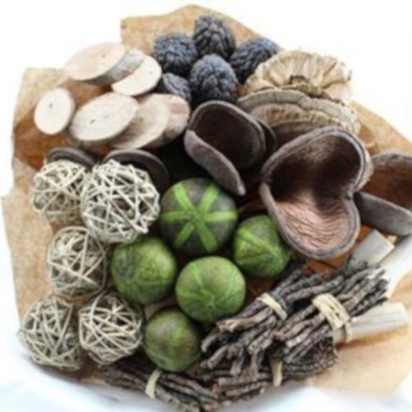 Dried Mix Decoration with green ball x 40